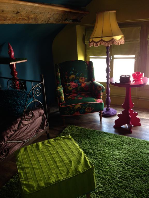 Des Gouts Et Des Couleurs Apartment Verviers Ruang foto