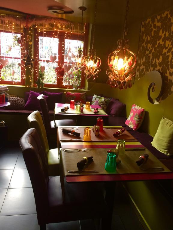 Des Gouts Et Des Couleurs Apartment Verviers Bagian luar foto